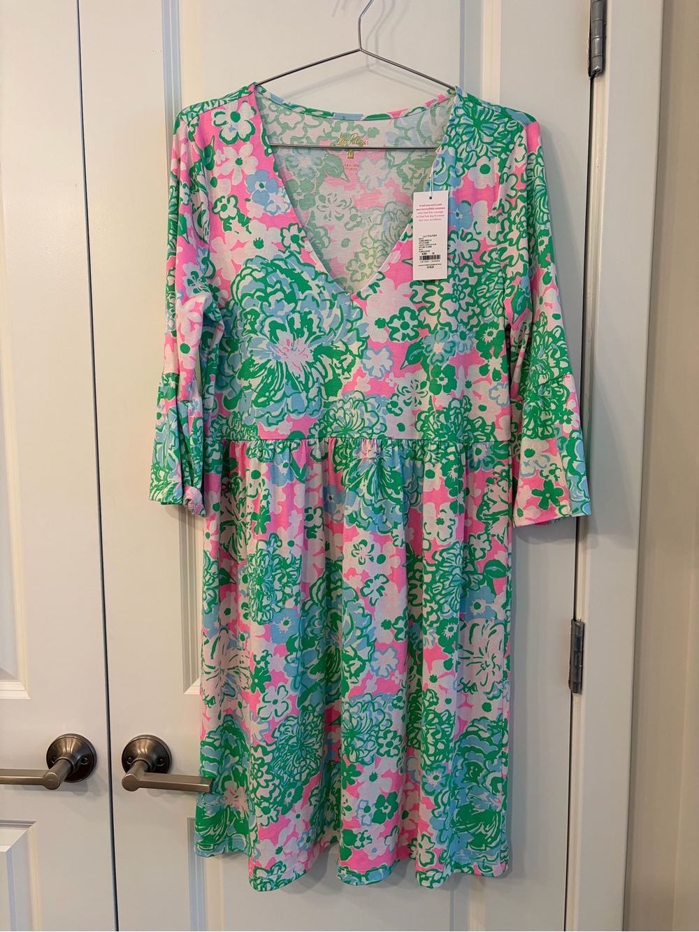 *NWT* Lilly PulitzerJannie V-Neck 3/4 Sleeve Dress in Plumes in Bloom